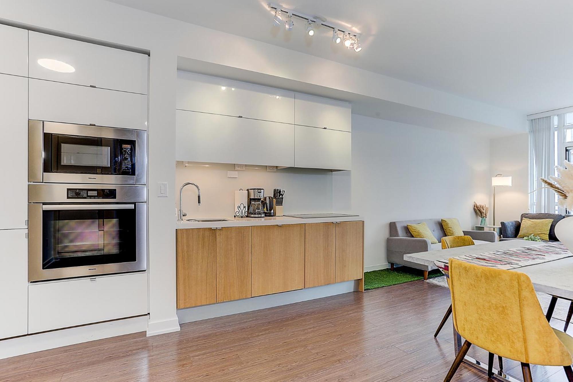 Lakeview Apartments Downtown Toronto Bagian luar foto